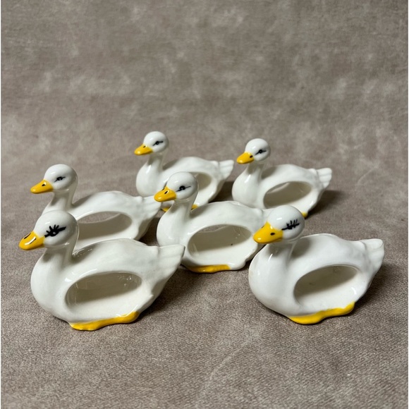 Set of 6 Vintage Duck Goose Ceramic Napkin Rings Holders - Picture 1 of 4